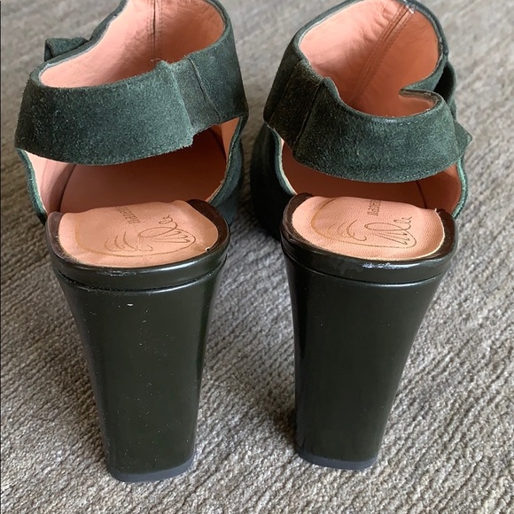 Nanette Lepore hunter green suede shoes, size 7 - Picture 2 of 7